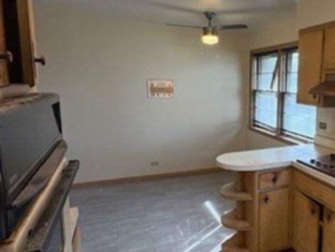 Tiny photo for 16560 Greenwood Avenue, South Holland, IL 60473 (MLS # 12479439)