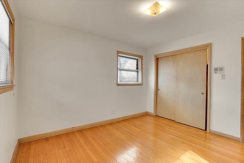 Tiny photo for 16560 Greenwood Avenue, South Holland, IL 60473 (MLS # 12479439)