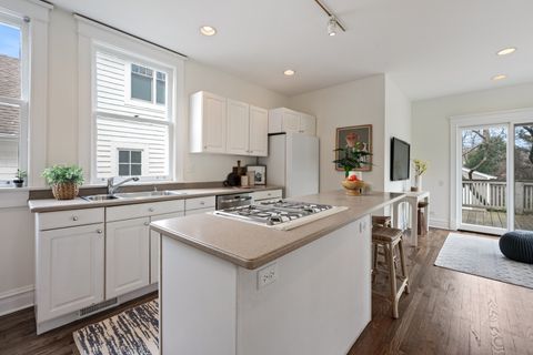 Tiny photo for 841 Prospect Avenue, Winnetka, IL 60093 (MLS # 12607166)