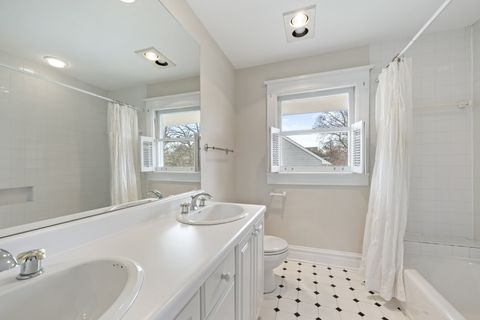 Tiny photo for 841 Prospect Avenue, Winnetka, IL 60093 (MLS # 12607166)