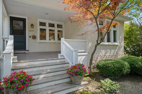 Tiny photo for 841 Prospect Avenue, Winnetka, IL 60093 (MLS # 12607166)