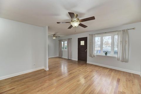 Tiny photo for 8625 43rd Street, Lyons, IL 60534 (MLS # 12579188)