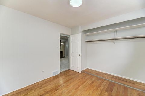 Tiny photo for 8625 43rd Street, Lyons, IL 60534 (MLS # 12579188)