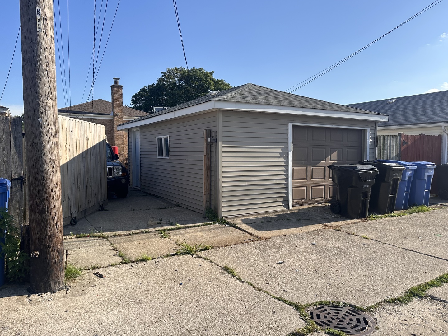 3914 W 84th Place