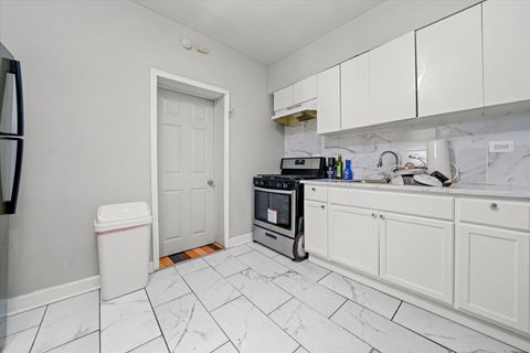 Tiny photo for 2016 E 93rd Street, Chicago, IL 60617 (MLS # 12496469)