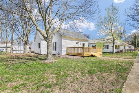 Tiny photo for 305 E Main Street, Ogden, IL 61859 (MLS # 12616520)