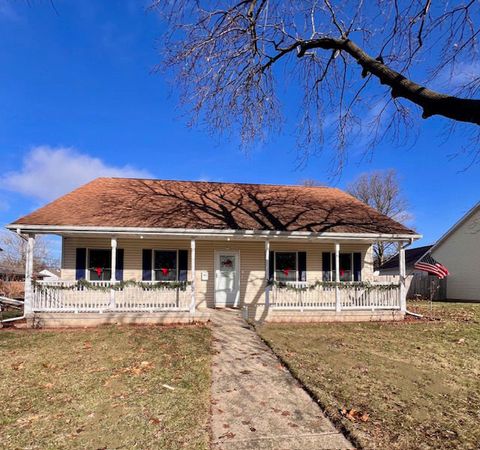 Photo of 409 E Congress Avenue, Rantoul, IL 61866 (MLS # 12535171)