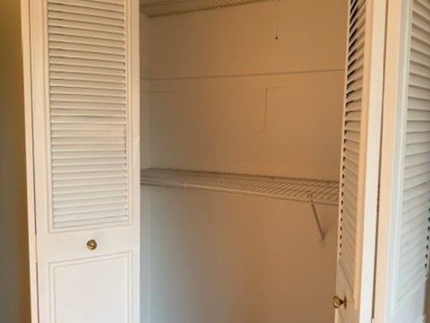 Tiny photo for 7120 N Sheridan Road #411, Chicago, IL 60626 (MLS # 12704276)