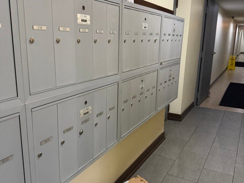 Tiny photo for 7120 N Sheridan Road #411, Chicago, IL 60626 (MLS # 12704276)