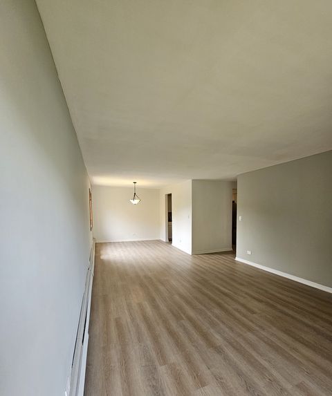 Tiny photo for 6630 S Brainard Avenue #112, Countryside, IL 60525 (MLS # 12672161)