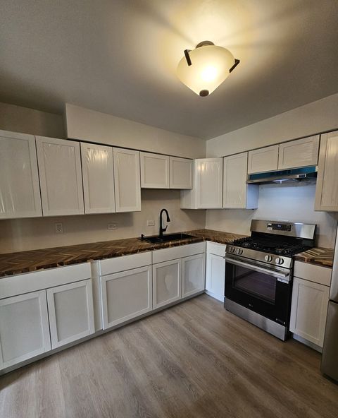 Tiny photo for 6630 S Brainard Avenue #112, Countryside, IL 60525 (MLS # 12672161)