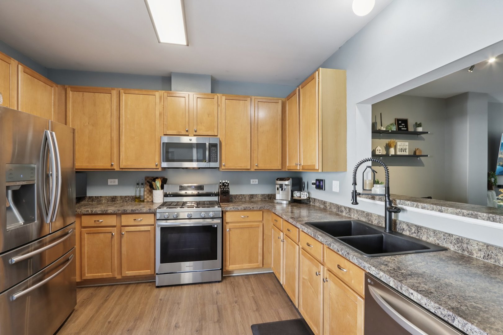 406 Cary Woods Circle