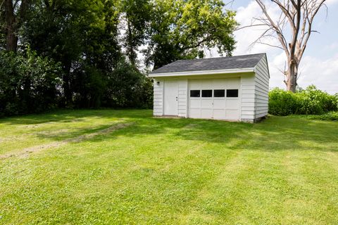 Tiny photo for 178 Brookhill Road, Libertyville, IL 60048 (MLS # 12429368)