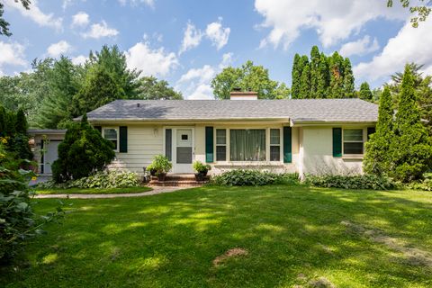 178 Brookhill Road Libertyville IL 60048