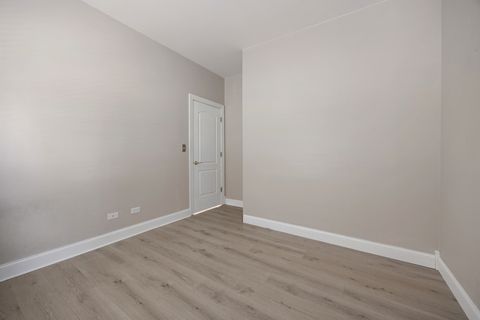 Tiny photo for 335 W Carriage Lane, Bensenville, IL 60106 (MLS # 12607146)