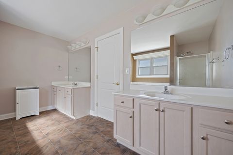 Tiny photo for 335 W Carriage Lane, Bensenville, IL 60106 (MLS # 12607146)