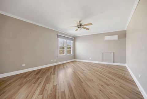 Tiny photo for 335 W Carriage Lane, Bensenville, IL 60106 (MLS # 12607146)