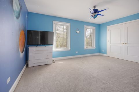 Tiny photo for 335 W Carriage Lane, Bensenville, IL 60106 (MLS # 12607146)