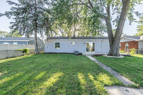 Tiny photo for 605 Montrose Drive, Romeoville, IL 60446 (MLS # 12454422)
