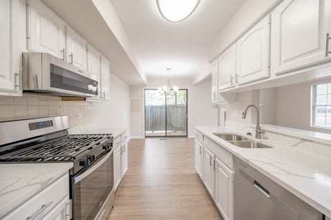 Tiny photo for 1224 Clematis Drive, Streamwood, IL 60107 (MLS # 12694525)