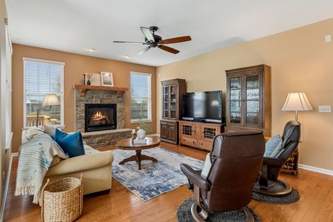 Tiny photo for 2727 Northmoor Drive, Naperville, IL 60564 (MLS # 12597257)