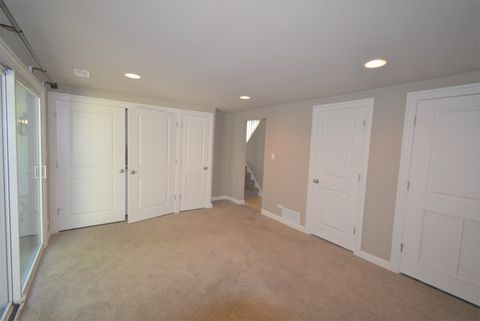 Tiny photo for 183 Cascade Drive, Indian Head Park, IL 60525 (MLS # 12489477)