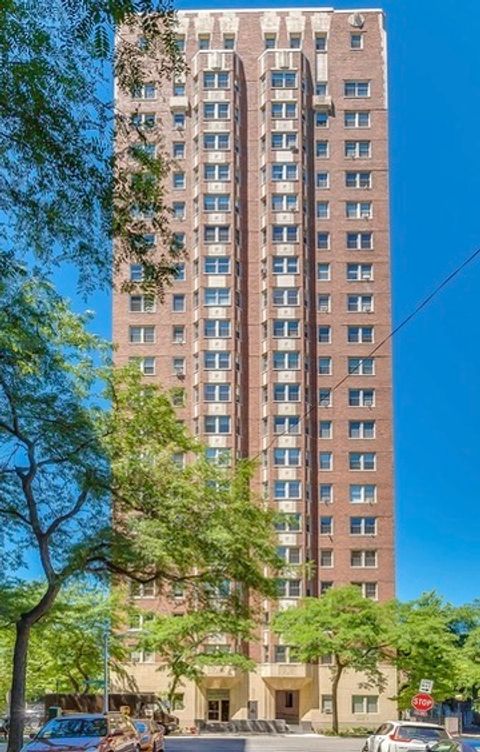 5000 S CORNELL Avenue 9A Chicago IL 60615