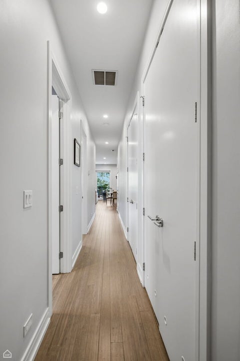 Tiny photo for 4858 N Kenmore Avenue #2N, Chicago, IL 60640 (MLS # 12719198)