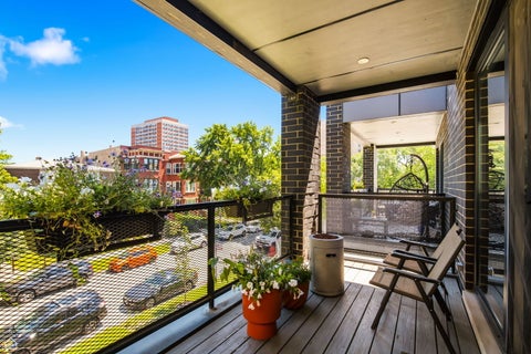 Tiny photo for 4858 N Kenmore Avenue #2N, Chicago, IL 60640 (MLS # 12719198)