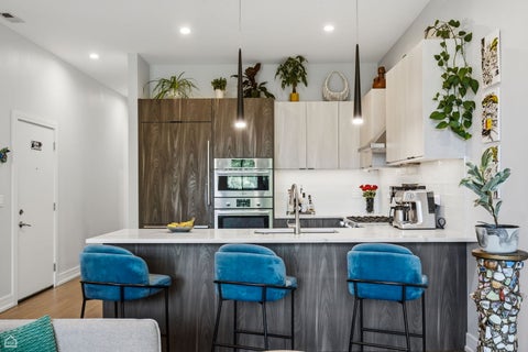 Tiny photo for 4858 N Kenmore Avenue #2N, Chicago, IL 60640 (MLS # 12719198)