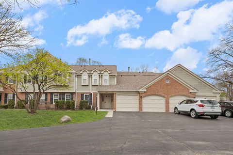 1406 Aldgate Court D2 Wheeling IL 60090