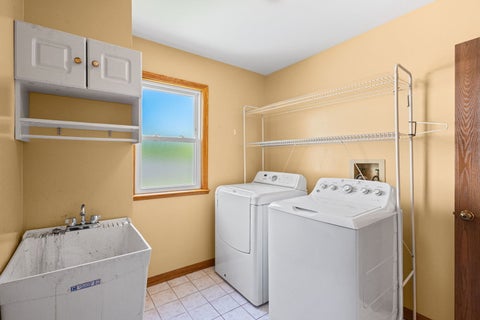 Tiny photo for 129 Knobb Hill Lane, Gurnee, IL 60031 (MLS # 12667500)