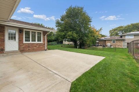 Tiny photo for 6148 La Grande Court, Oak Forest, IL 60452 (MLS # 12786866)