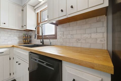 Tiny photo for 29W200 Forest Avenue, West Chicago, IL 60185 (MLS # 12560619)