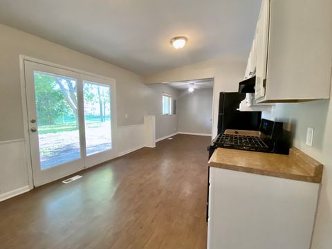 Tiny photo for 317 E Schaumburg Road, Streamwood, IL 60107 (MLS # 12553334)