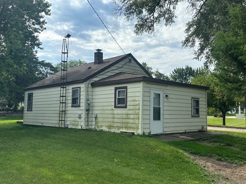 Tiny photo for 706 6th Avenue, Rock Falls, IL 61071 (MLS # 12700250)