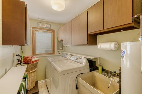 Tiny photo for 295 Brighton Road, Elk Grove Village, IL 60007 (MLS # 12556381)