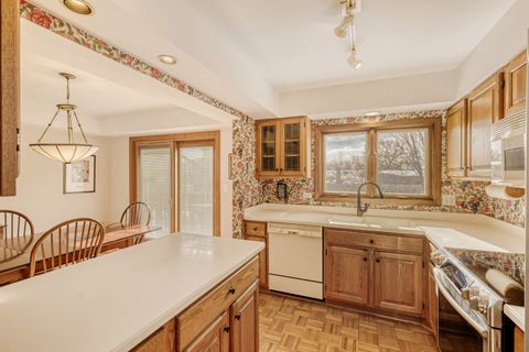 Tiny photo for 295 Brighton Road, Elk Grove Village, IL 60007 (MLS # 12556381)