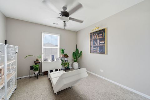 Tiny photo for 620 Wedgewood Circle, Lake In The Hills, IL 60156 (MLS # 12617002)