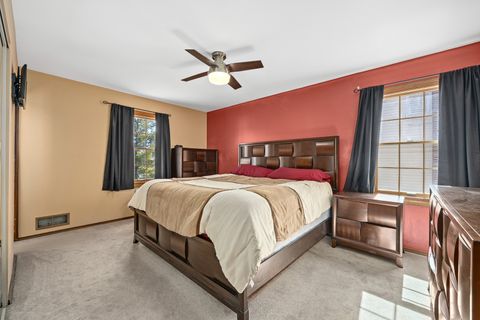 Tiny photo for 1121 Independence Avenue, St. Charles, IL 60174 (MLS # 12418732)