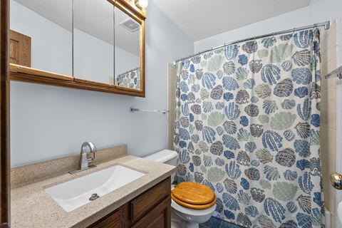 Tiny photo for 1121 Independence Avenue, St. Charles, IL 60174 (MLS # 12418732)