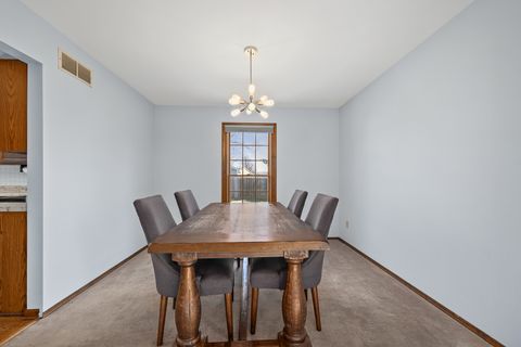 Tiny photo for 1121 Independence Avenue, St. Charles, IL 60174 (MLS # 12418732)