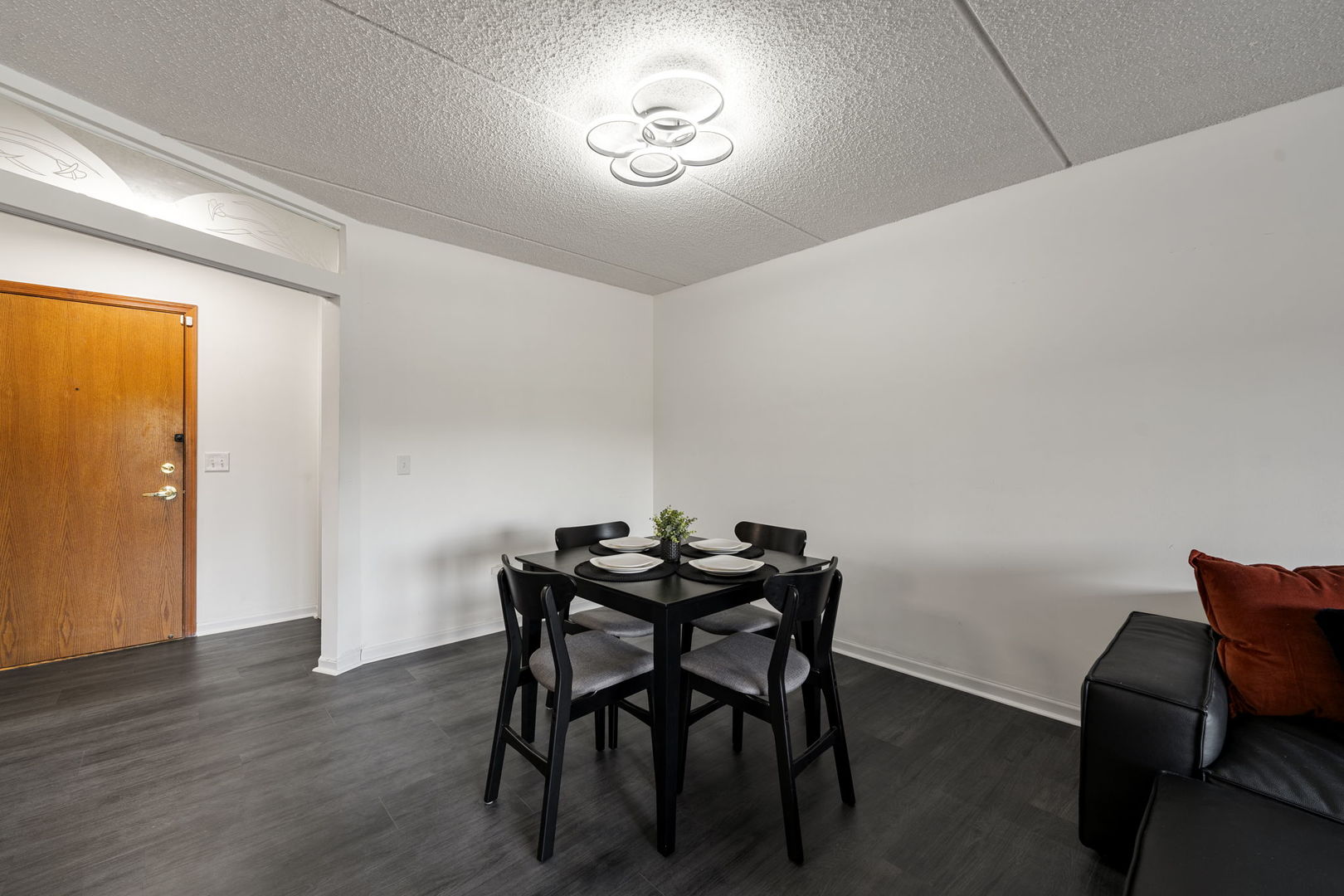 6450 W Berteau Avenue 201