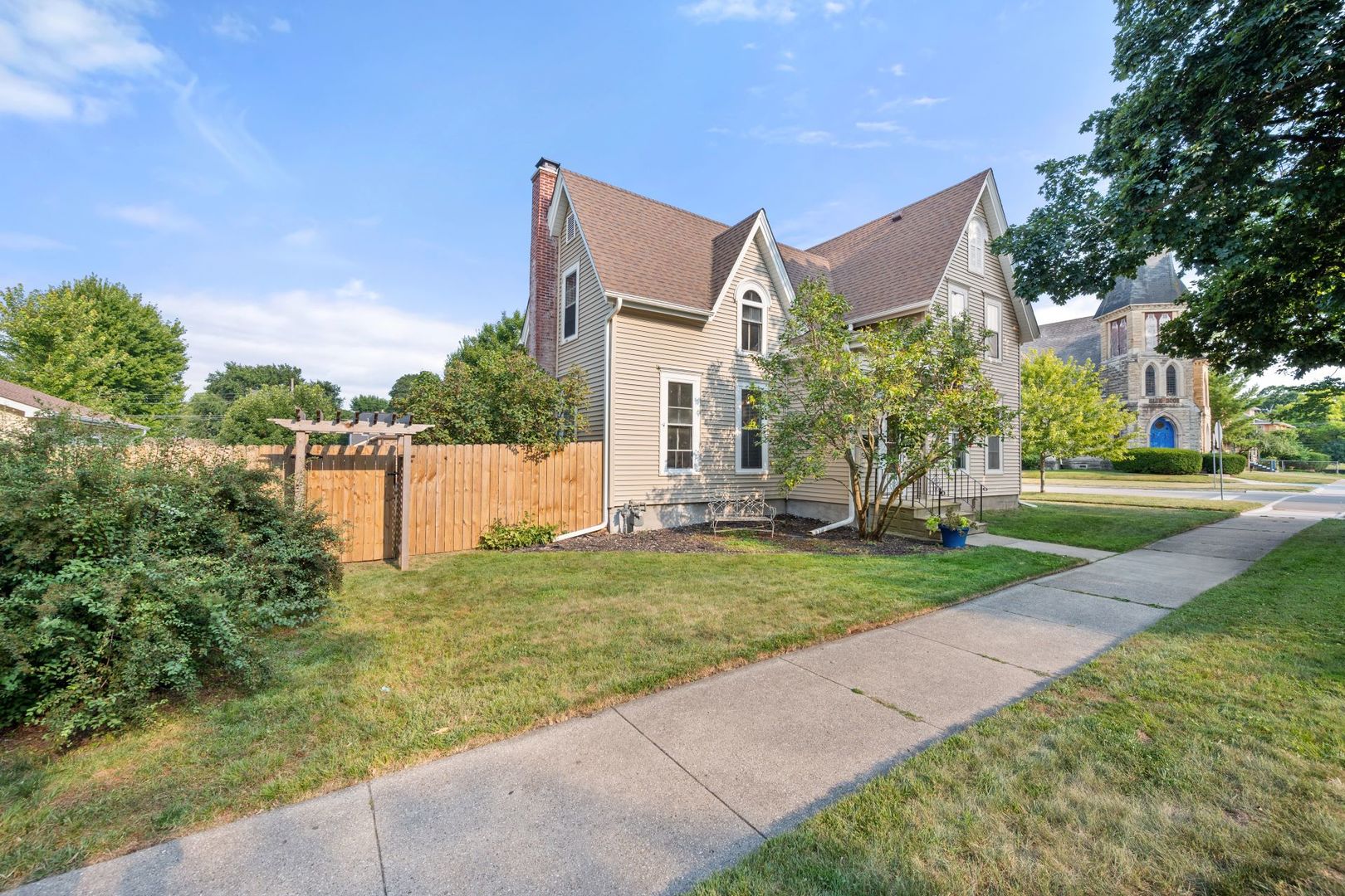 230 Somonauk Street