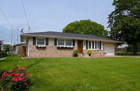 Tiny photo for 1435 Price Street, Ottawa, IL 61350 (MLS # 12516342)