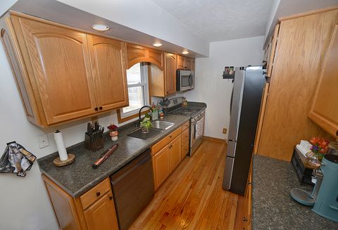 Tiny photo for 1435 Price Street, Ottawa, IL 61350 (MLS # 12516342)