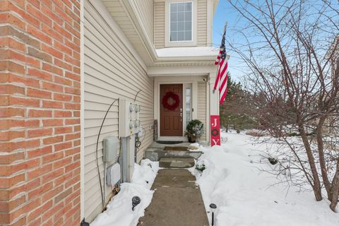 Tiny photo for 171 Birch Lane, St. Charles, IL 60175 (MLS # 12530340)