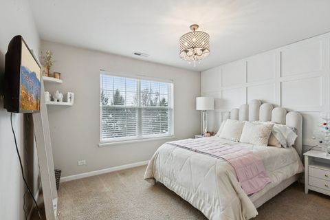 Tiny photo for 171 Birch Lane, St. Charles, IL 60175 (MLS # 12530340)