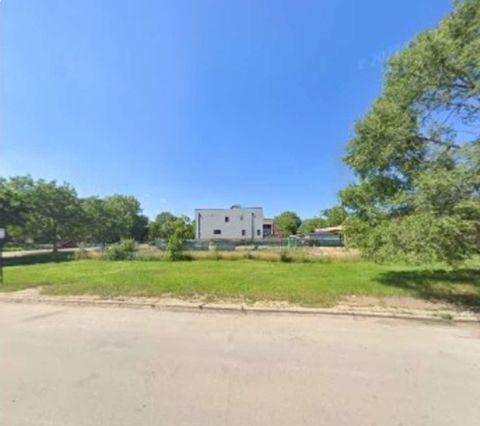 4059 S Prairie Avenue Chicago IL 60653