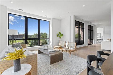 Tiny photo for 1340 W Chestnut Street #301, Chicago, IL 60642 (MLS # 12515011)